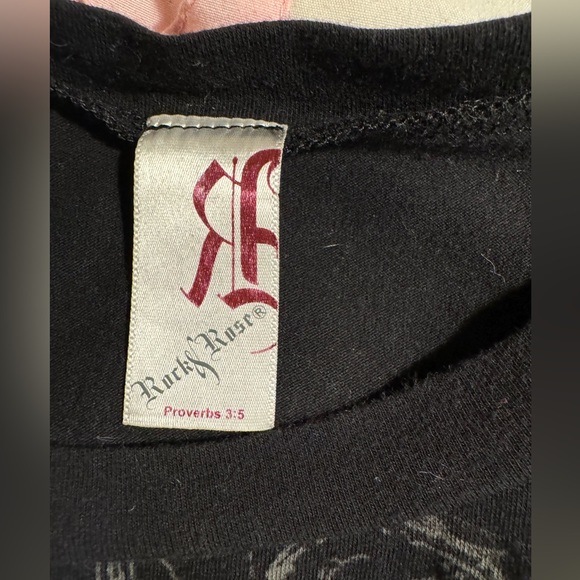 ROCK & ROSE embellished T-shirt small - Picture 5 of 5